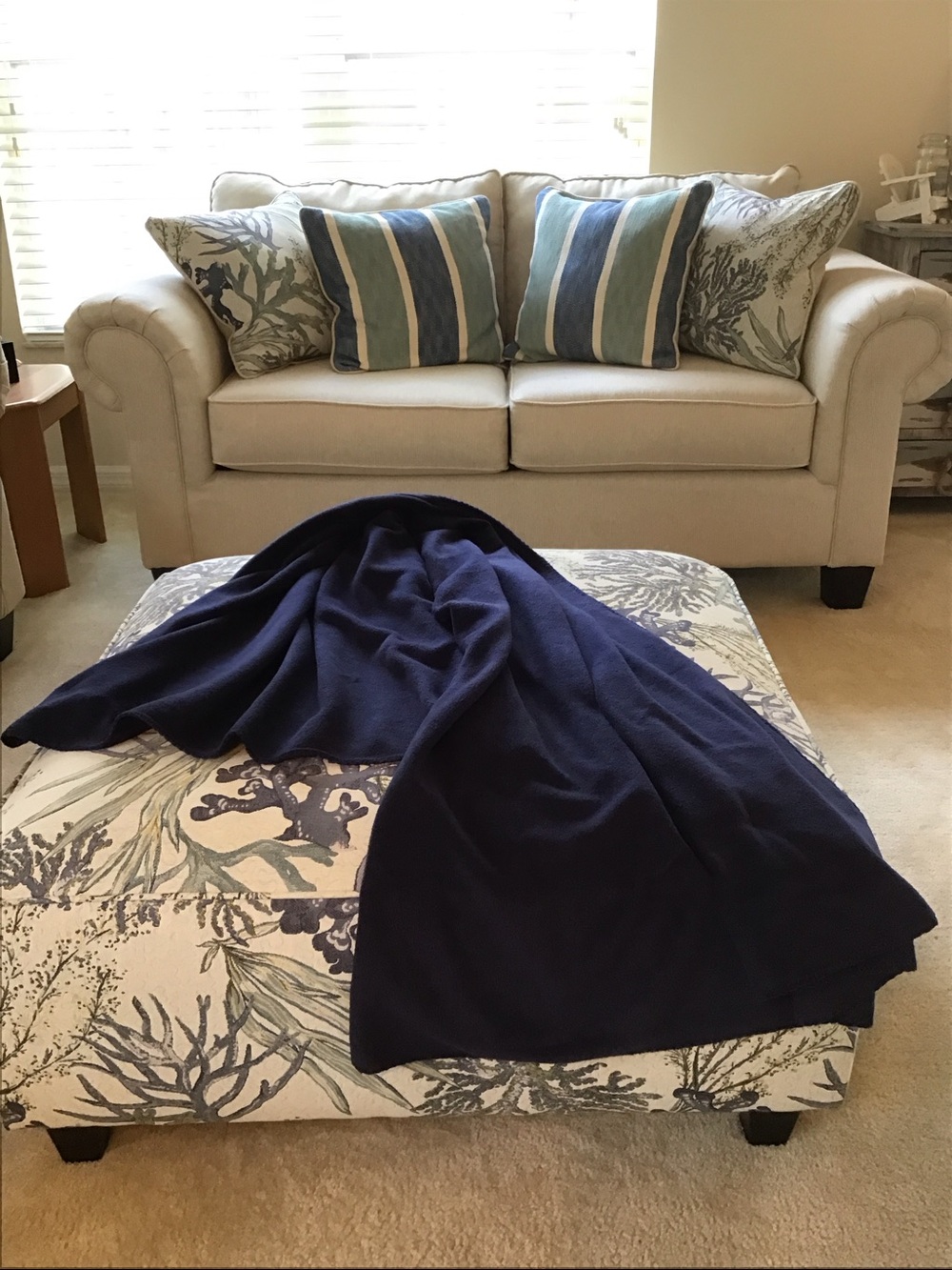 Home Classics Throw Blanket, Blue, 76” x 50”